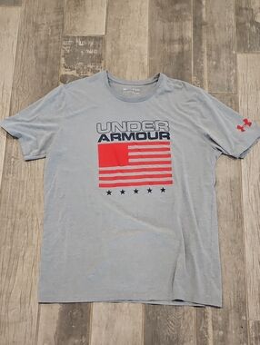 Under Armour Short Sleeve Tee with Red & Navy Graphic